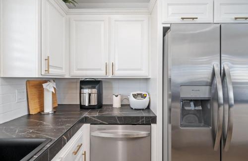 Oceano House | Steps To #PismoBeach with Poker, Foosball, FREE EV Charger, and Bikes