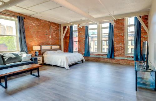 Old Market Apartment | Steps to Shops and Eats Dtwn Omaha Gem!