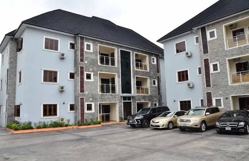 Port Harcourt Apartment | Sterling Lakeview Apartment