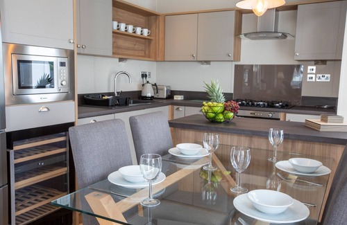 St. Andrews Cottage | Stewarts Resort Lodge 7 - a lodge that sleeps 6 guests in 2 bedrooms