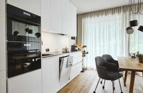 See Apartment | Stilvolles, lichtdurchflutetes Luxus-Appartement in der Residenz Silvretta