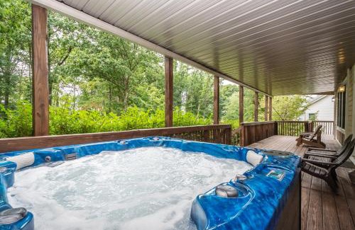 Waterfront Greens House | Stilwater Serenity