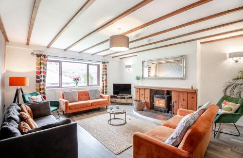 Rhiwbryfdir House | Stiniog Lodge