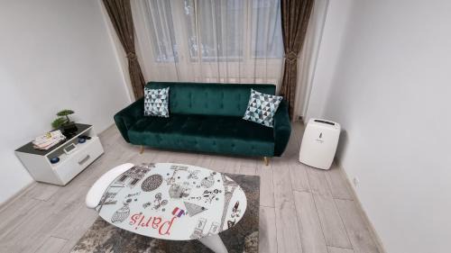 Iasi Apartment | Stone Bridge Apartment