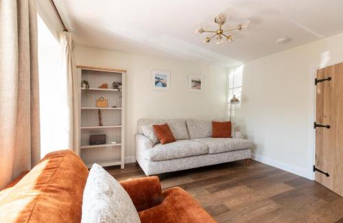 Aylsham House | Stone Cottage
