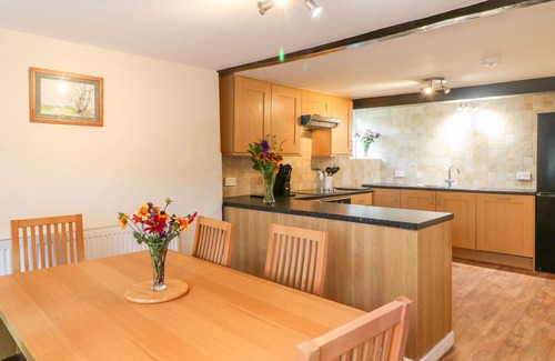 Hoylandswaine Cottage | Stone Farm Cottage