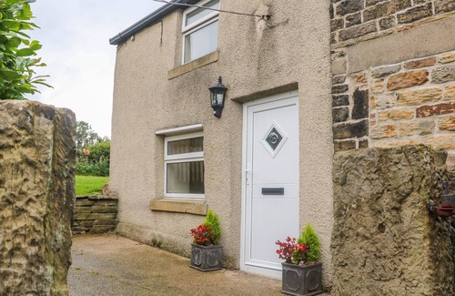 Hoylandswaine Cottage | Stone Farm Cottage