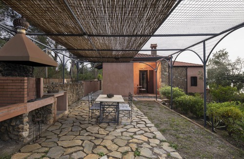 Sithonia Villa | STONE-HOME LIVING BY THE SEA