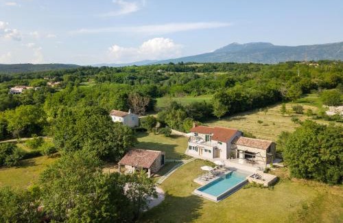 Krsan Villa | Stone House Baracchi