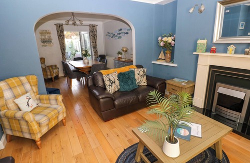 Tenby Cottage | Stones Throw
