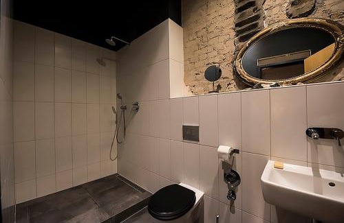 Neukoelln Apartment | Storage Loft Apartment