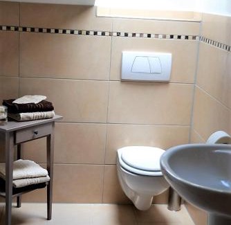 Oberdorla Apartment | Storchennest