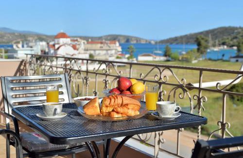 Vivari Apartment | Stork Holiday Apartments - Garden & Sea View