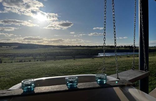 Lade Vale Apartment | Storm Cottage Off Grid Escape