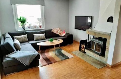 Hestra House | Stort hus, underbar utsikt & 3 min till Isaberg!
