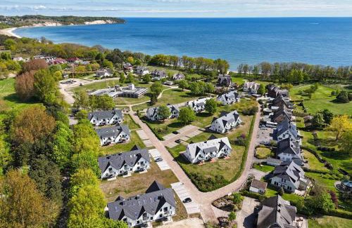 Lobbe Apartment | strandnahe FeWo mit Balkon, gratis Nutzung vom AHOI Erlebnisbad und Sauna in Sellin - Rex Rugia FeWo 11-7