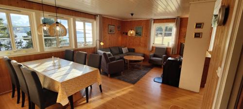 Rissa House | Strandstua Solbakken Feriehus