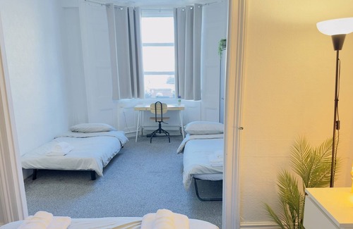 Stratford House | Stratford House - Sleepylodge