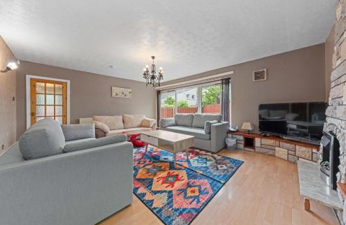 Barnton House | Strathalmond 4 Bedroom House - Edinburgh