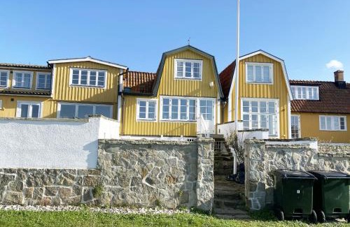 Torekov House | Street house by Torekov harbor with sea view