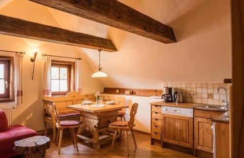 Allerheiligen im Muerztal Apartment | Streuobsthof Weissenbacher