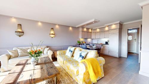 Archsum House | Stroenholt