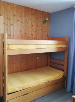 Plagne Villages Apartment | Studio 1 pièce PLAGNE VILLAGE 4 personnes 2050 M PIED DES PISTES