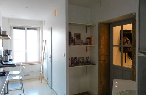 Moliere - Edgard Quinet Apartment | Studio 2 Étoiles - Perle rare des Berges du Rhône - top floor/Elevator