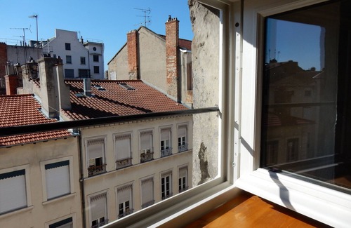 Moliere - Edgard Quinet Apartment | Studio 2 Étoiles - Perle rare des Berges du Rhône - top floor/Elevator