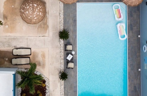 Dorado Pueblo Apartment | Studio 6 close to the beach only 3 minutes