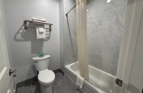 Humble Hotel | Studio 6 Humble, TX