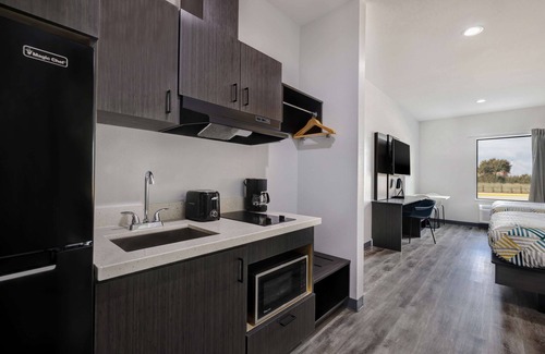 Barker Hotel | Studio 6 Katy, TX – Energy Corridor