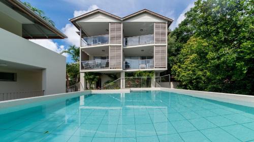 Airlie Beach Apartment | Studio 8 on Waterson