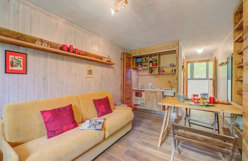 Sauze d'Oulx Apartment | Studio Abete Rosso 500m From Ski