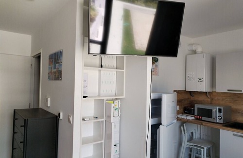 Monteux Apartment | Studio almost new - near lake