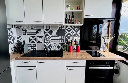 Pa'ofa'i Apartment | Studio Anaiti - Calme, proche centre-ville, ferry & aéroport.