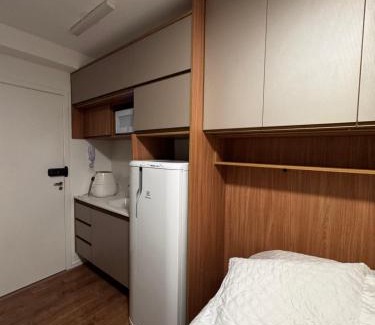 Sao Paulo Apartment | Studio Apartamento no Morumbi próximo ao Estádio Morumbi estação de ônibus metrô e shopping