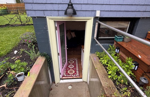 North End Apartment | Studio apartment in historic home in walkable west Halifax