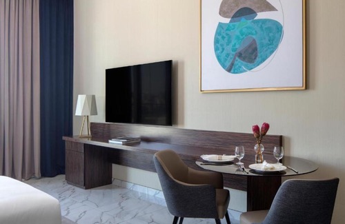 Dubai Media City Apartment | Studio Apartment Near The Media Lounge Palm By Luxury Bookings