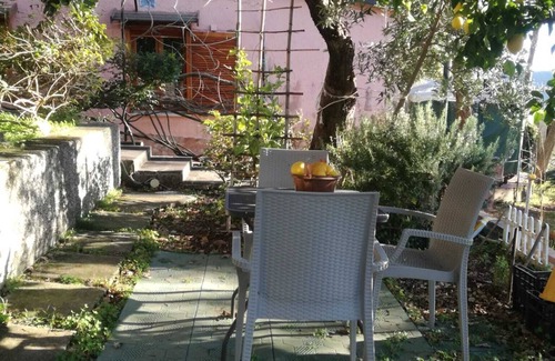 Marina di Maratea Apartment | Studio apartment surrounded by greenery in Marina di Maratea