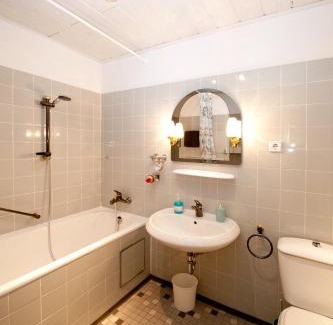 Bayreuth Apartment | Studio Apartment - zentral mit Parkplatz - Balkon