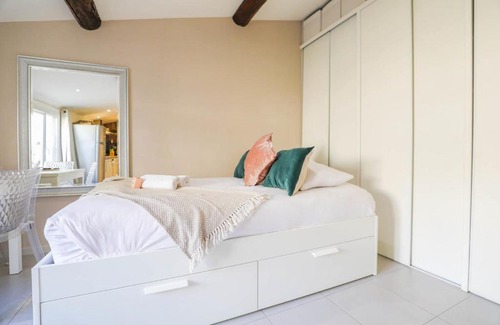 Noailles Apartment | Studio avec terrasse - Vieux Port & Cours Julien