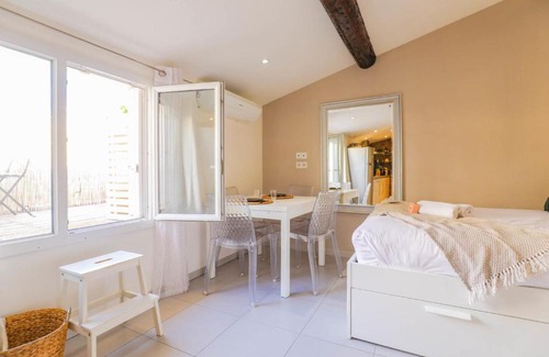 Noailles Apartment | Studio avec terrasse - Vieux Port & Cours Julien