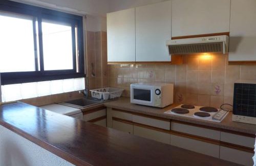 Le Lavandou Apartment | Studio avec Vue Mer, Terrasse, Climatisation et Parking au Lavandou - FR-1-308-161