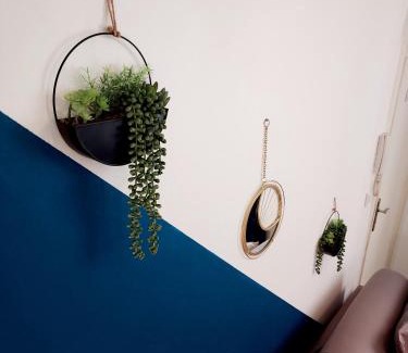 Neris-les-Bains Apartment | Studio B aux pieds des Thermes