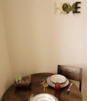 Neris-les-Bains Apartment | Studio B aux pieds des Thermes
