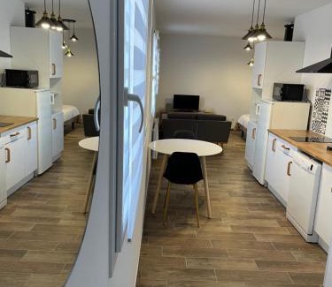 Scionzier Apartment | Studio bien situé & tout équipé dans une maison