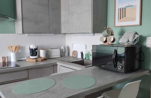 Port Apartment | Studio Calais Front de mer-Le Cocon du Dragon-Classé 3 etoiles