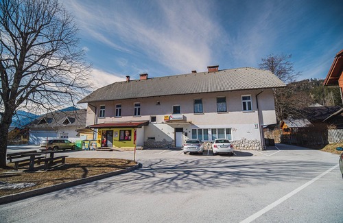 Zgornje Jezersko Apartment | Studio Center