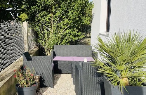 Nogent-l'Artaud Apartment | Studio Champenois